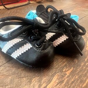 American Girl Soccer SPORT Shoes Cleats Shin Guard Socks Fits all 18" AG Lot